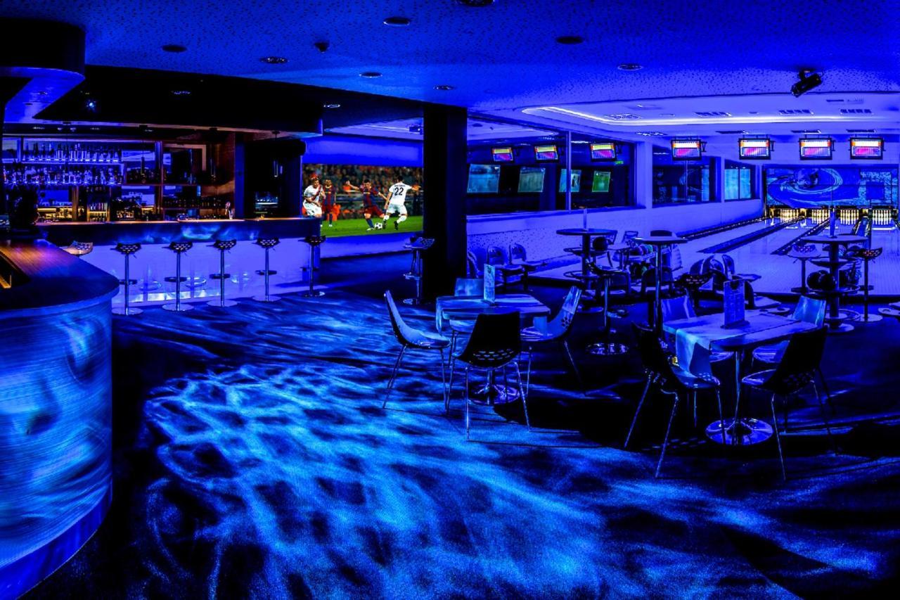 伯恩特卢梭夫活动公园酒店 布拉迪斯拉发 外观 照片